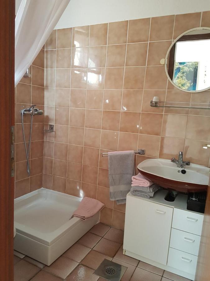 Apartment Ute مالي لوشينغْ المظهر الخارجي الصورة